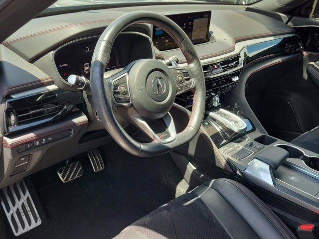 Used 2023 Acura MDX A-Spec image 9