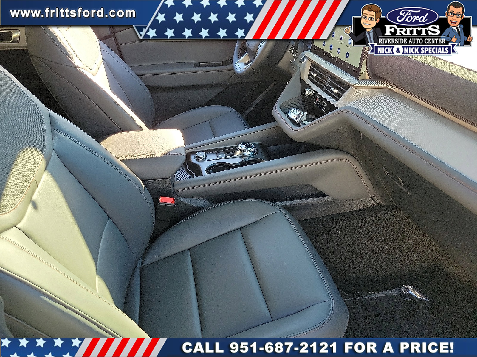 New 2026 Ford Explorer Active w/ Active Comfort Package image 17