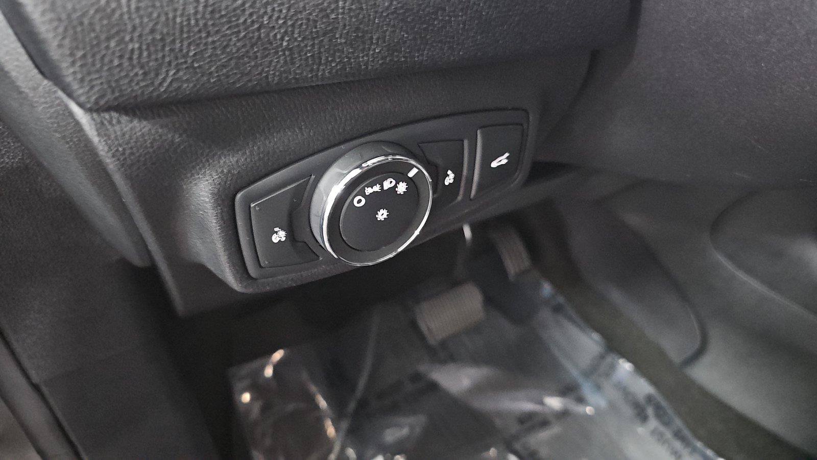 Used 2019 Lincoln MKC Premiere FWD image 25