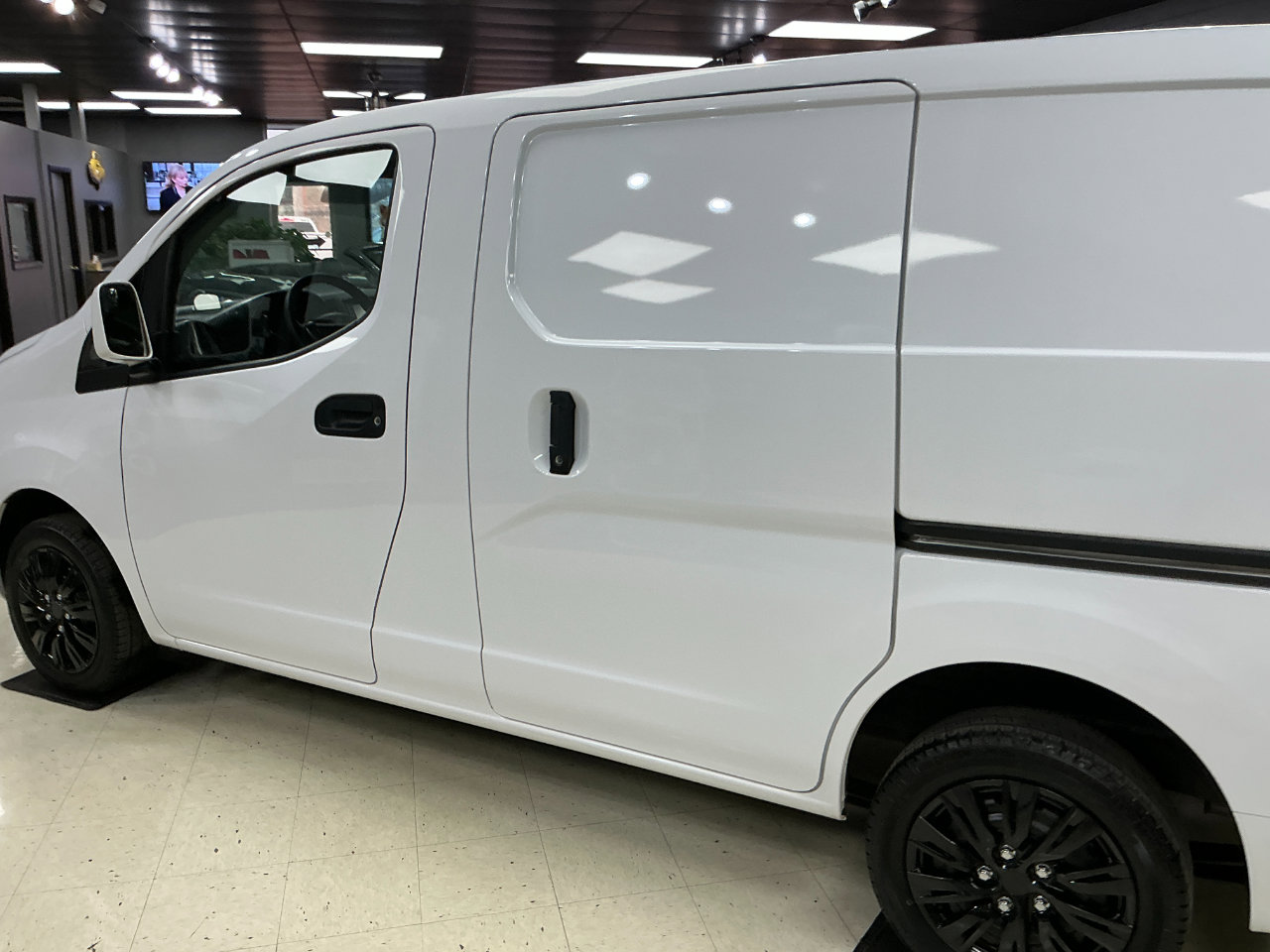 Used 2021 Nissan NV200 SV w/ Back Door Glass Package image 28