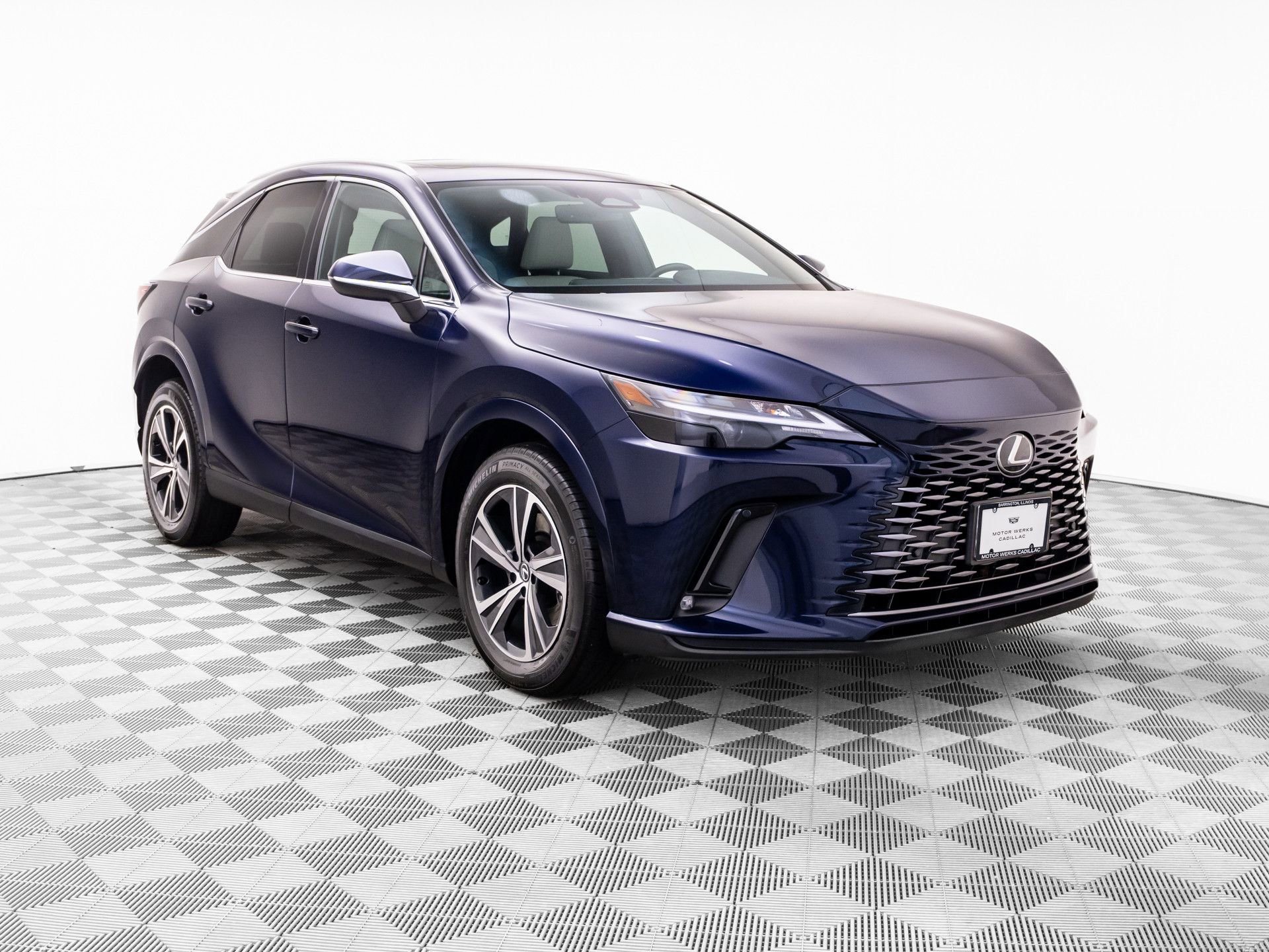 Used 2024 Lexus RX 350 Premium w/ Accessory Package (Z1) AWD/4WD image 8
