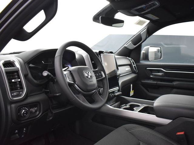 New 2026 RAM 1500 4x4 Crew Cab image 12
