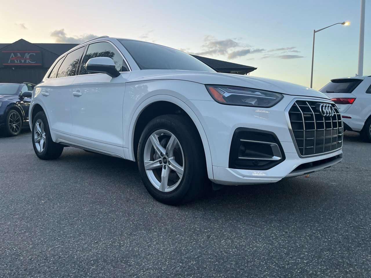 Used 2023 Audi Q5 2.0T Premium w/ Convenience Package image 16