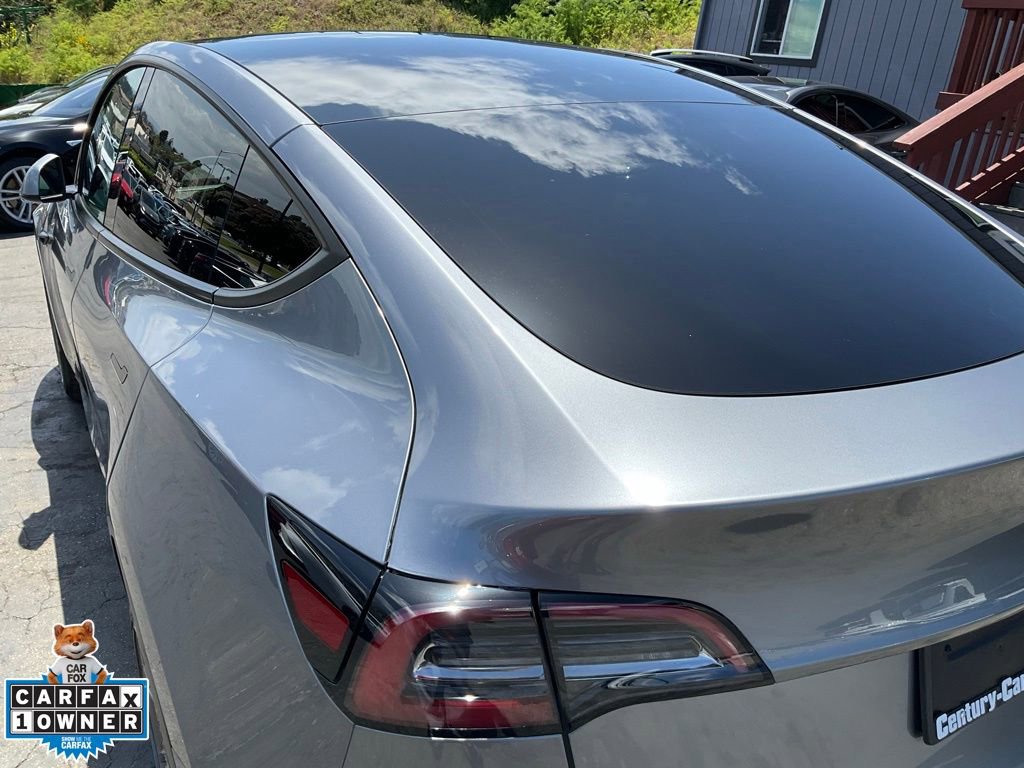 Used 2025 Tesla Model Y Long Range AWD/4WD image 90