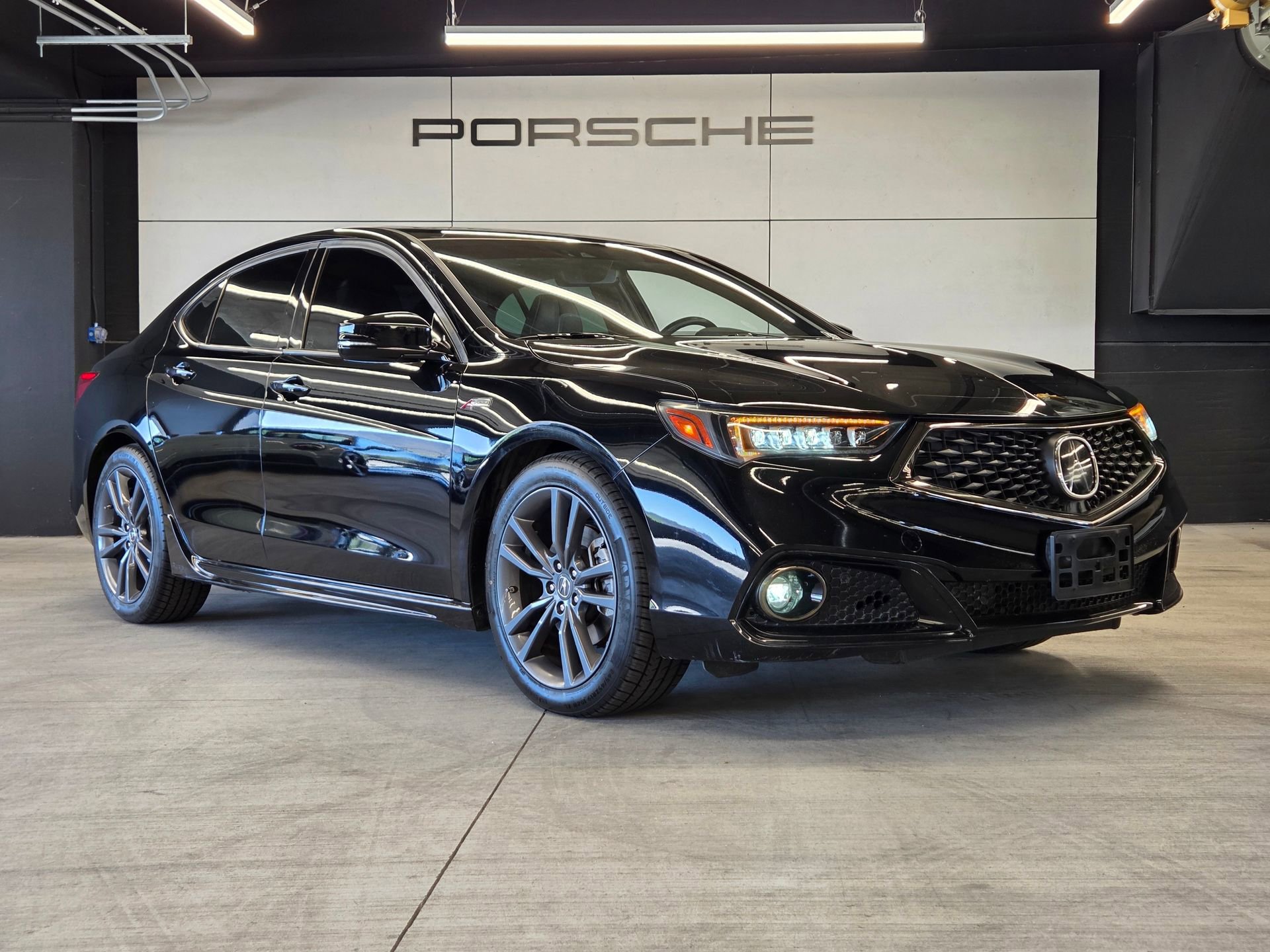 Used 2019 Acura TLX V6 w/ Technology & A-SPEC Pkg image 32