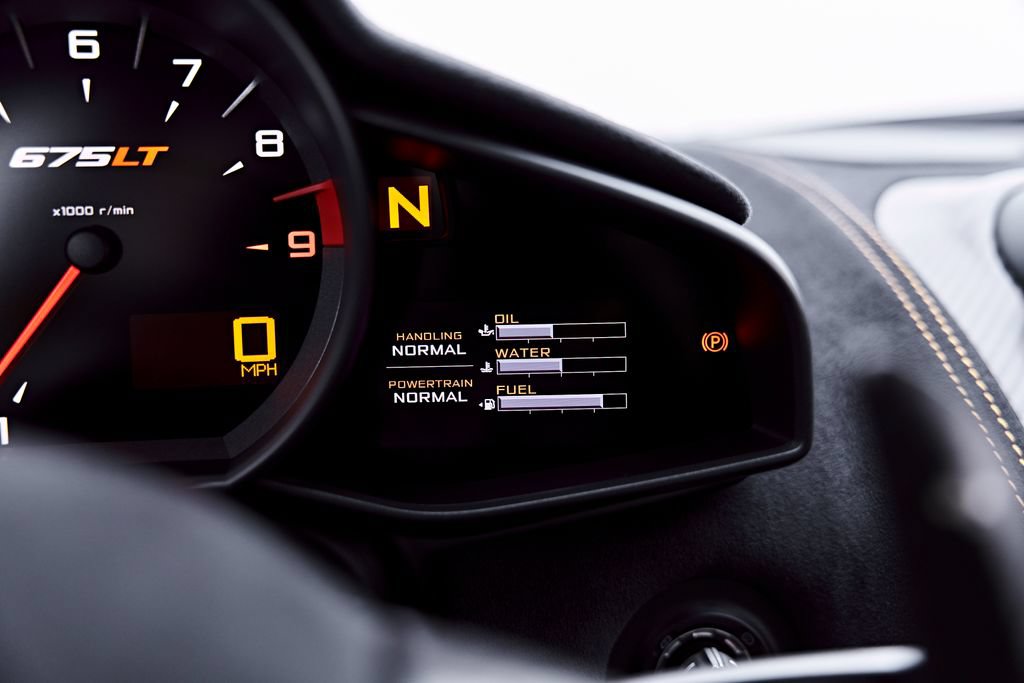 Used 2016 McLaren 675LT Coupe RWD image 85