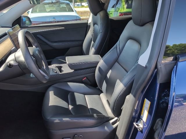 Used 2023 Tesla Model Y Long Range AWD/4WD image 9