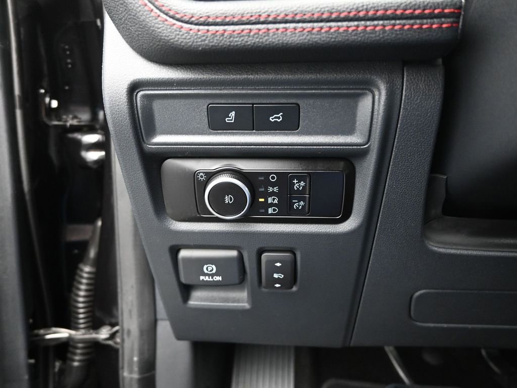 Certified 2023 Ford Expedition Limited image 12