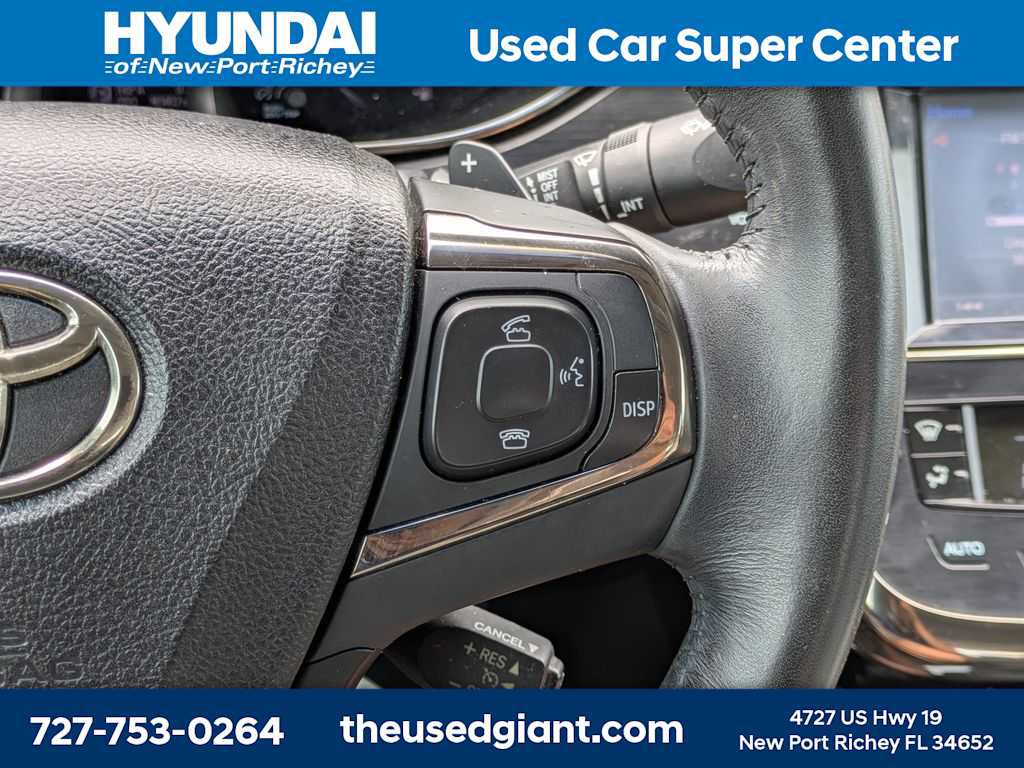 Used 2015 Toyota Avalon XLE Touring FWD image 33