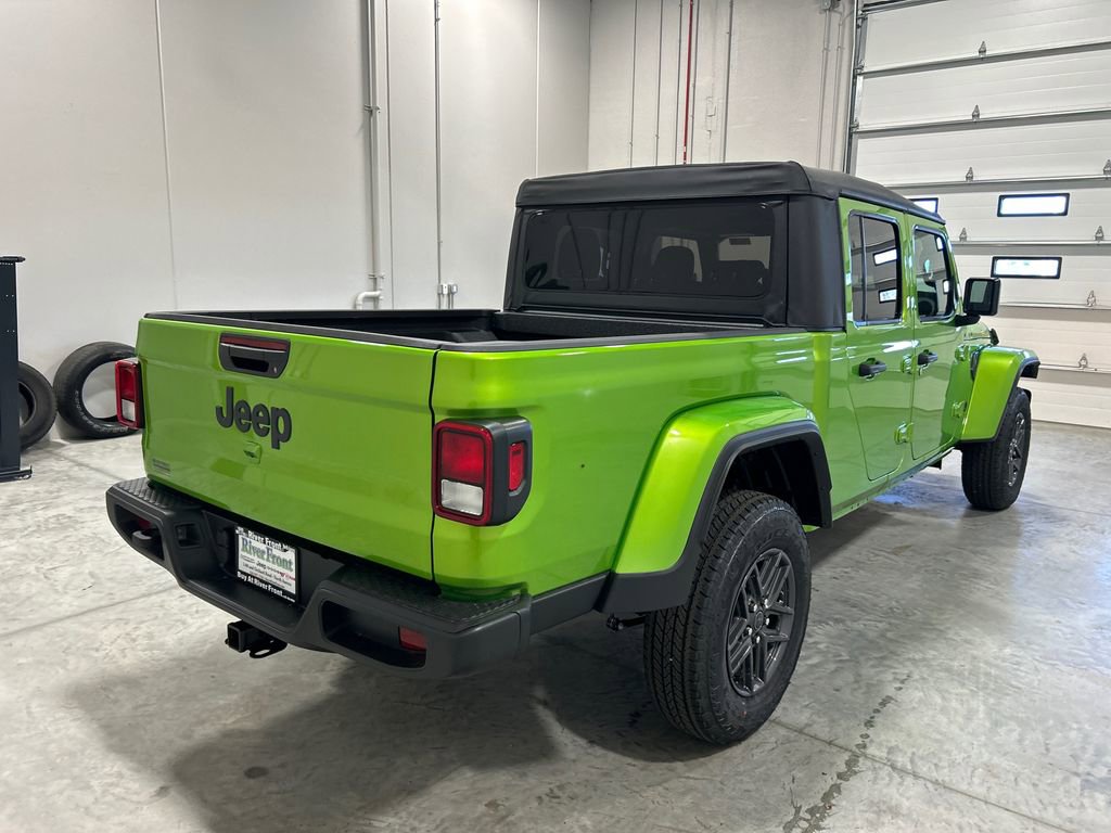 New 2026 Jeep Gladiator Sport image 6