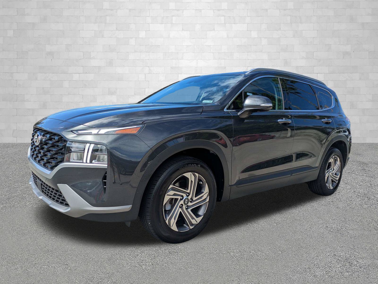 Certified 2023 Hyundai Santa Fe SEL FWD image 5