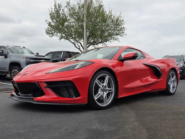 Used 2020 Chevrolet Corvette Stingray Convertible w/ Z51 Performance Package image 2