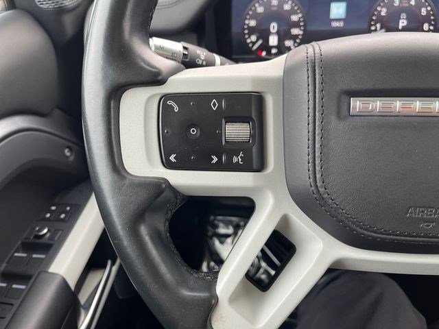 Used 2020 Land Rover Defender 110 S AWD/4WD image 27