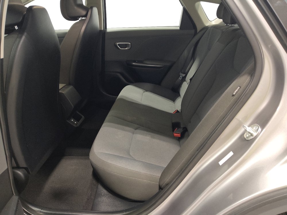 Used 2025 Kia K4 FWD image 18