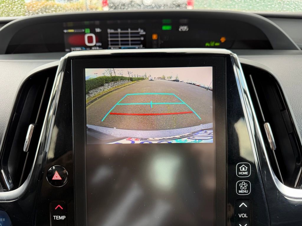 Used 2020 Toyota Prius Prime Limited FWD image 22