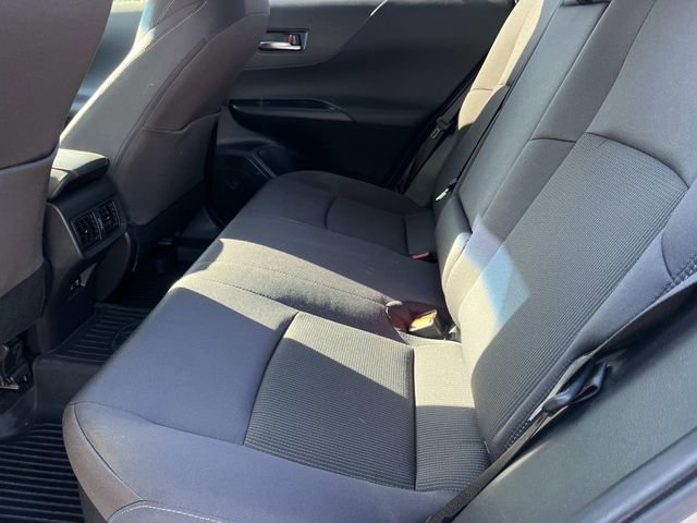 Used 2021 Toyota Venza LE AWD/4WD image 21