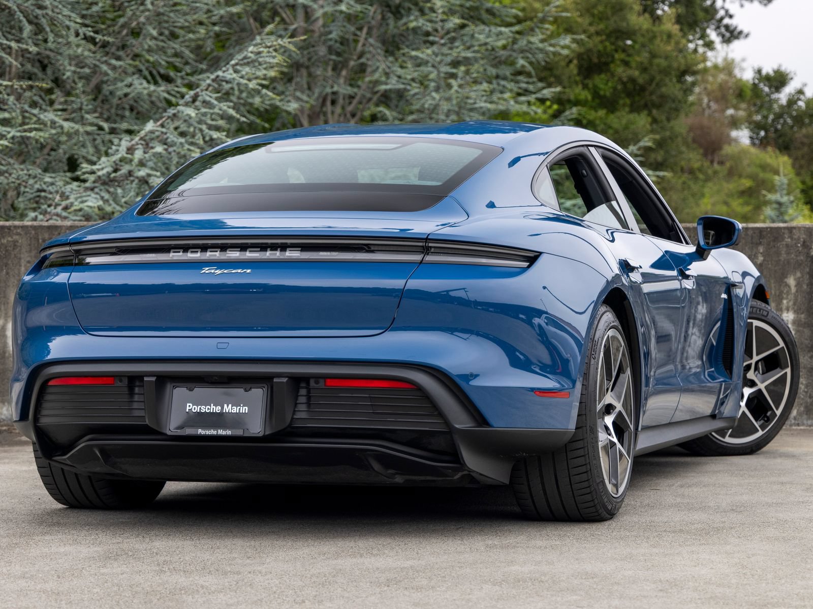 Certified 2025 Porsche Taycan RWD image 11