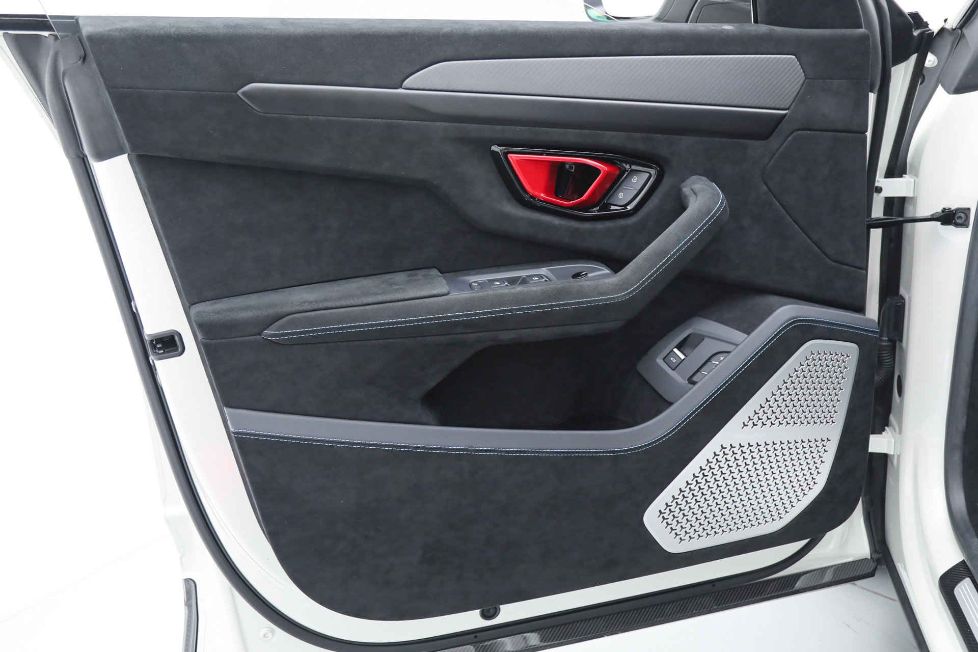 Used 2023 Lamborghini Urus Performante image 25