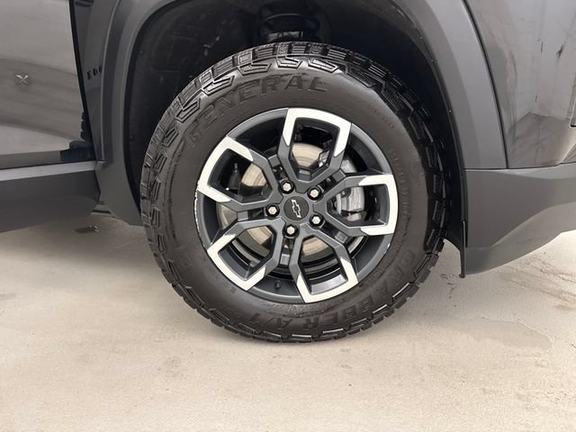 Certified 2025 Chevrolet Equinox ACTIV AWD/4WD image 27