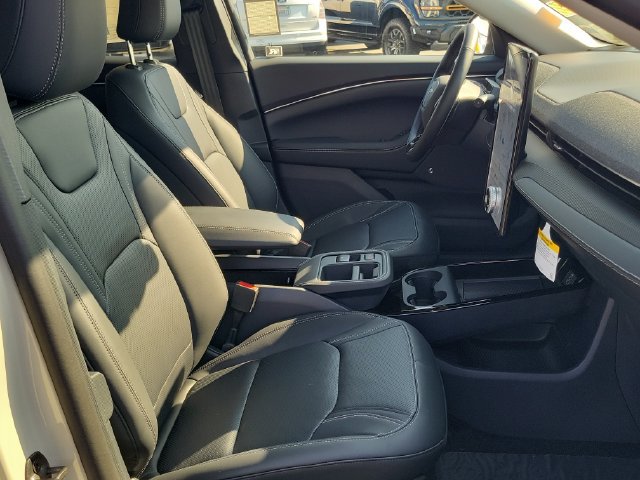 New 2026 Ford Mustang Mach-E Premium w/ Technology Package RWD image 18