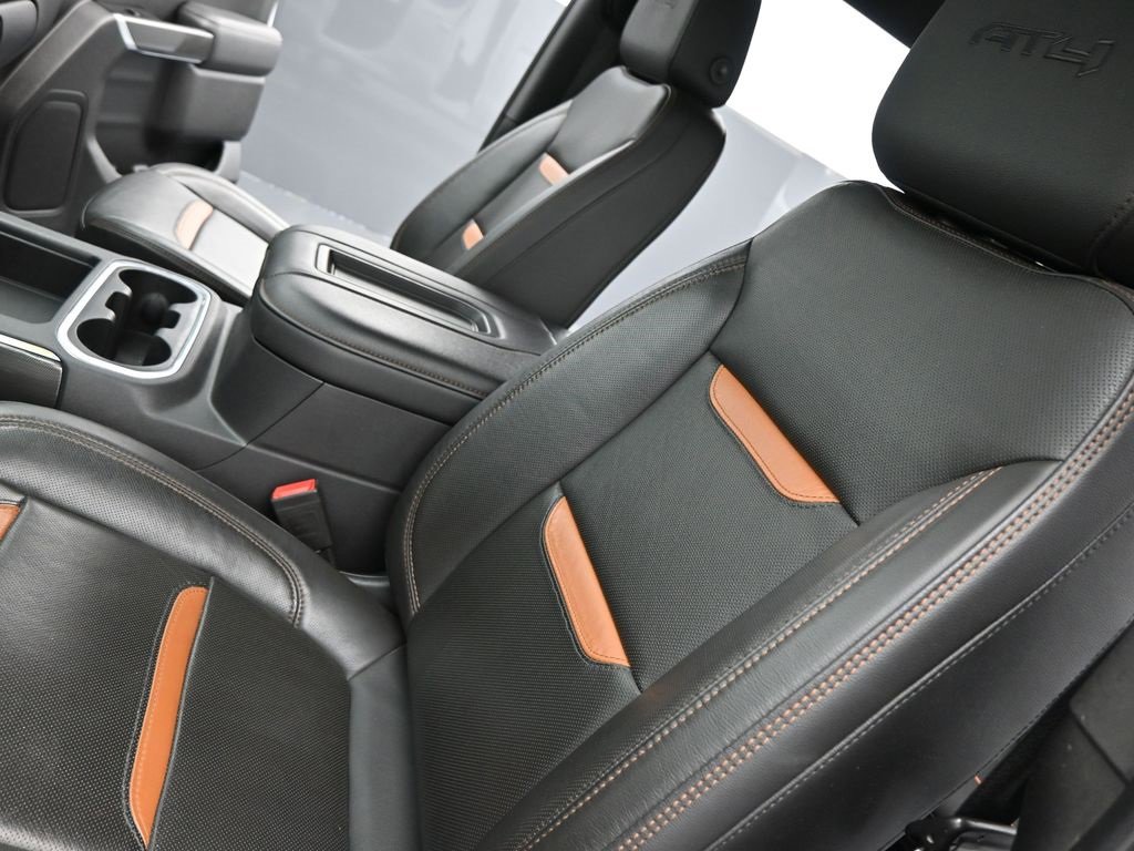 Used 2020 GMC Sierra 1500 AT4 image 9