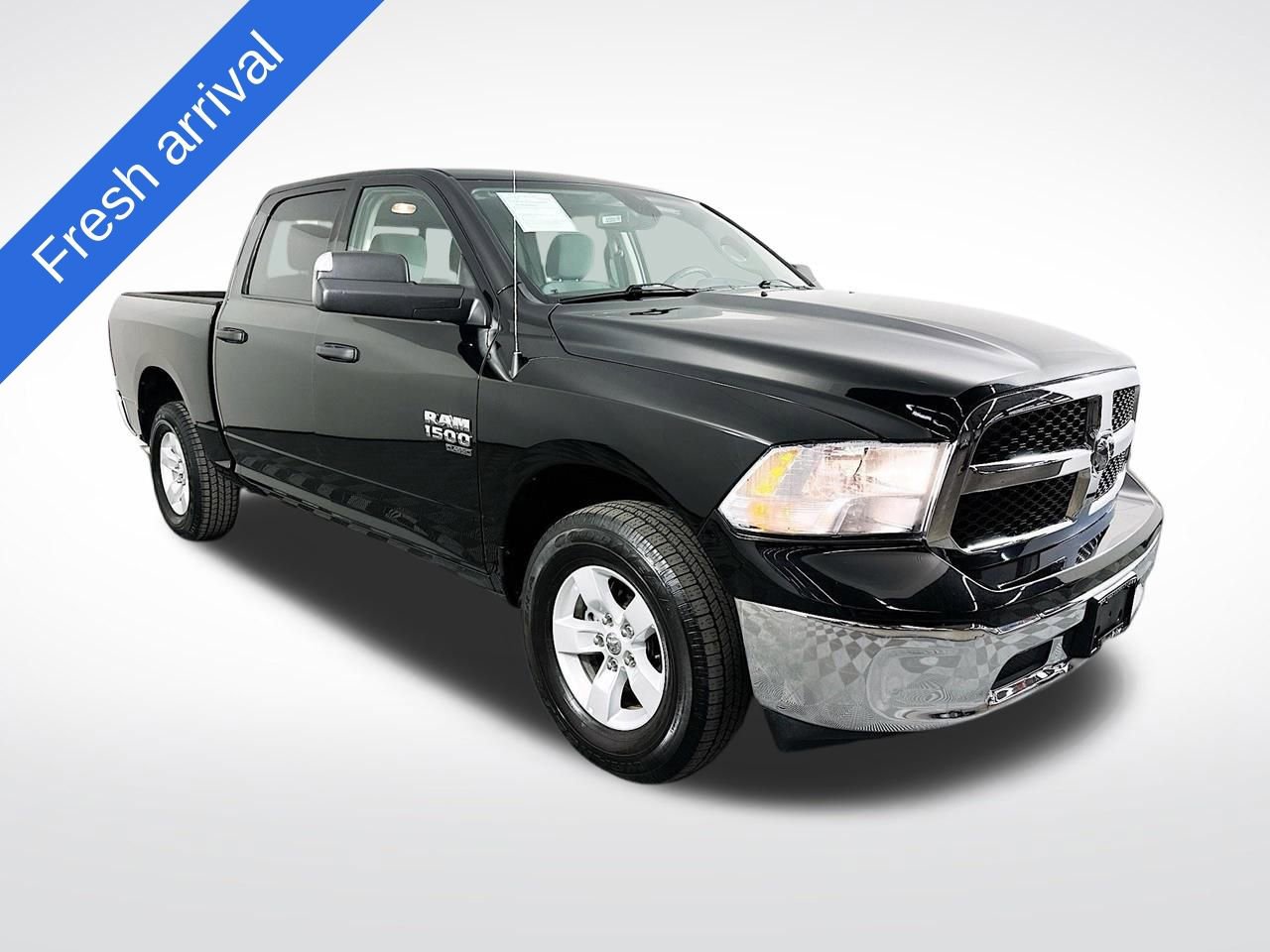 Used 2023 RAM 1500 Classic SLT w/ Trailer & Traction Group image 1