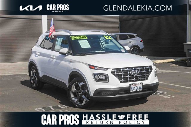 Used 2022 Hyundai Venue SEL w/ Cargo Package