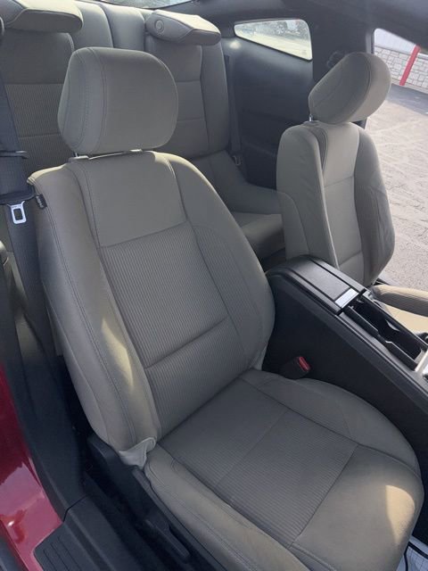 Used 2012 Ford Mustang Coupe image 20