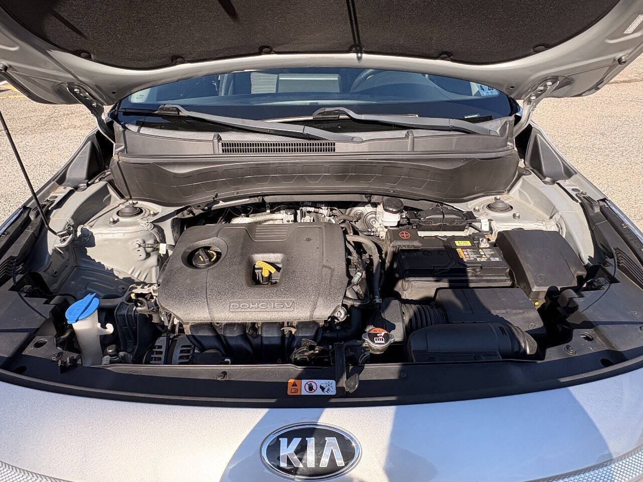 Used 2021 Kia Seltos S FWD image 29