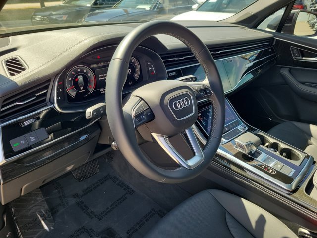 Certified 2025 Audi Q7 3.0T Premium Plus w/ Premium Plus Package image 17