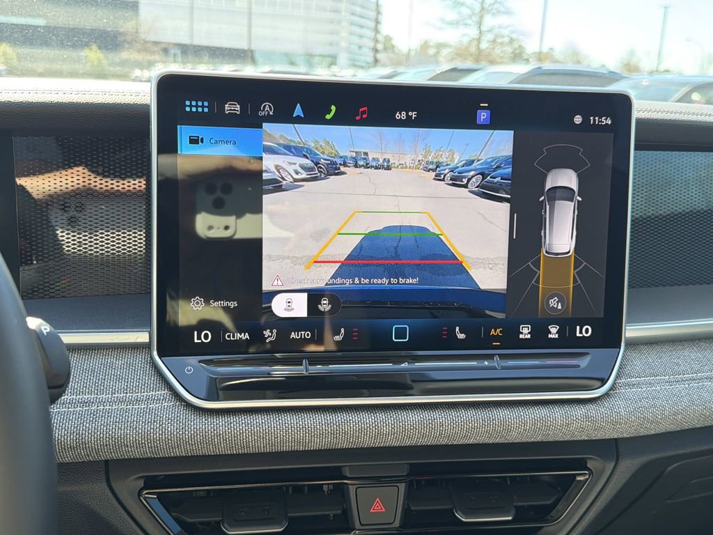 Used 2025 Volkswagen Tiguan S image 28