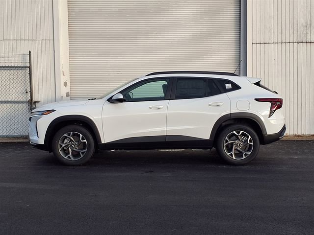 New 2026 Chevrolet Trax LT w/ LT Convenience Package FWD video 2