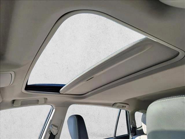 Used 2017 Toyota RAV4 Limited w/ Carpet Mat Package image 18