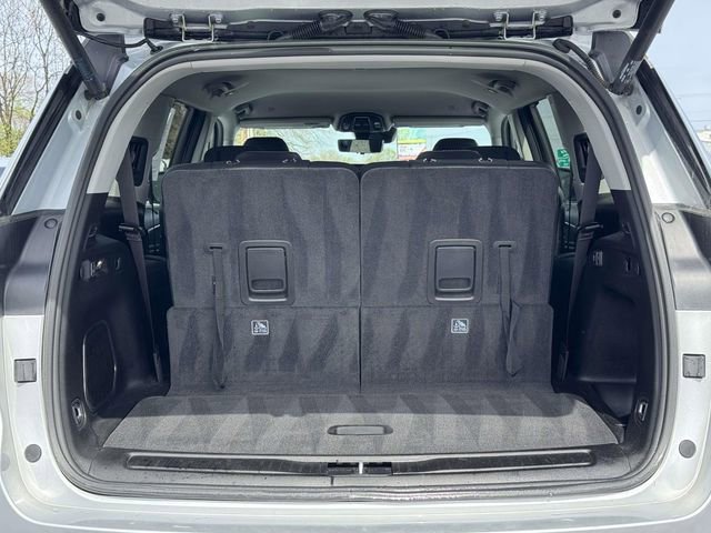 Used 2021 Jeep Grand Cherokee L Limited w/ Luxury Tech Group II image 18