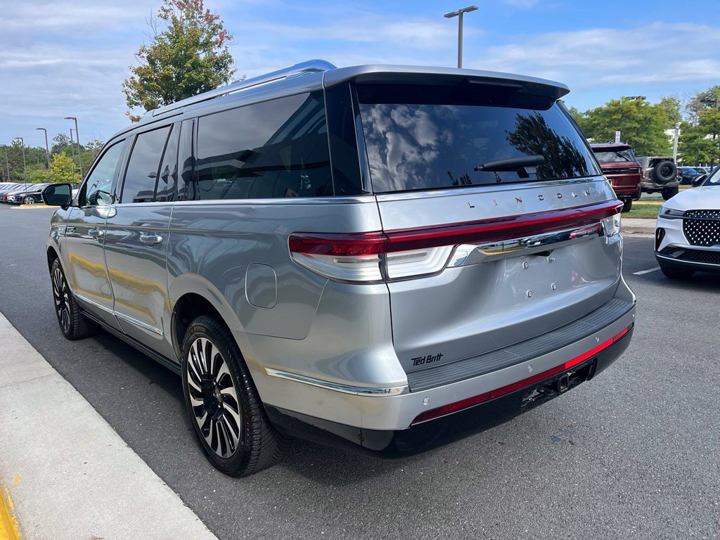 Certified 2023 Lincoln Navigator L Black Label AWD/4WD image 7