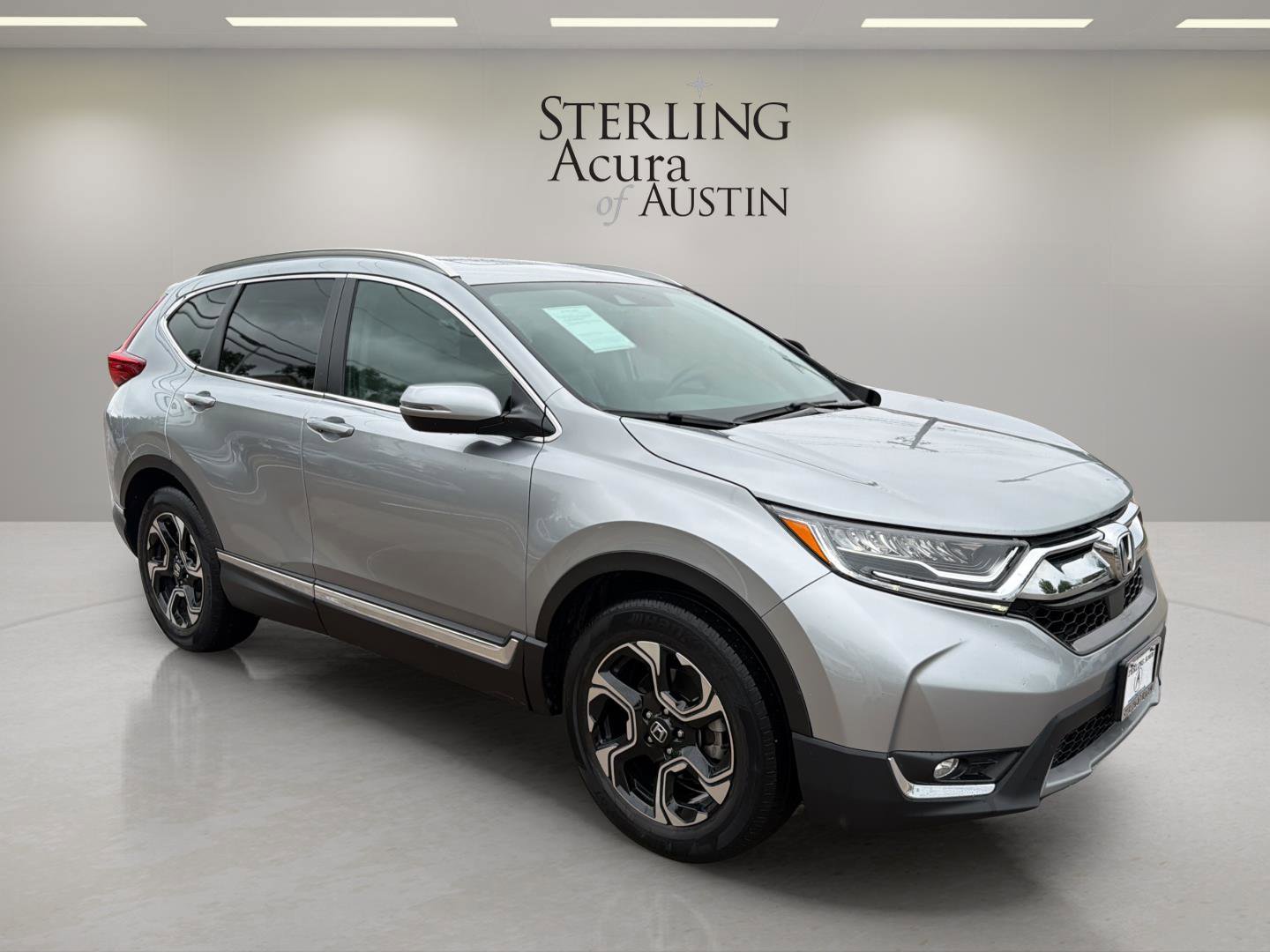 Used 2019 Honda CR-V Touring image 3