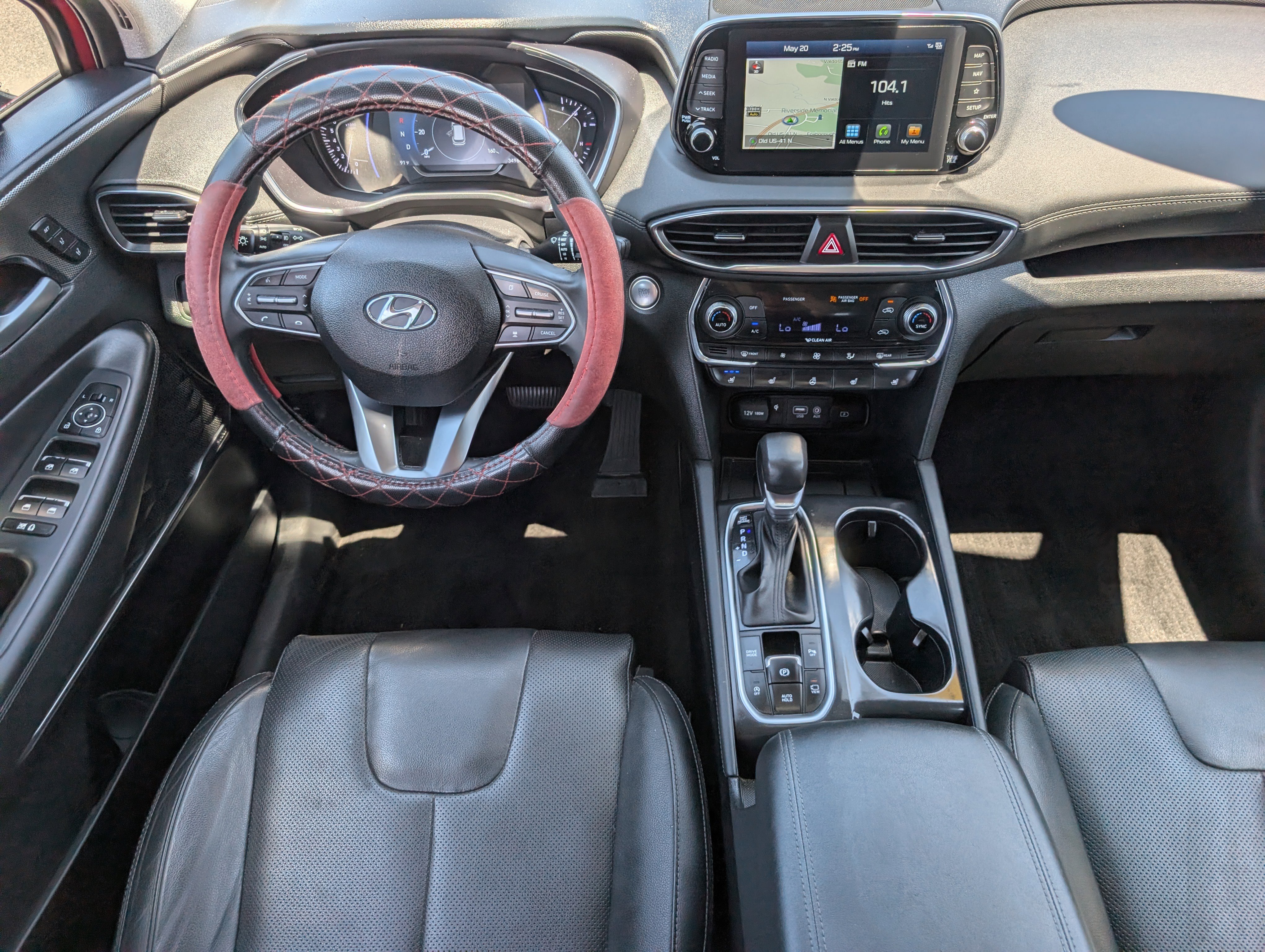 Used 2020 Hyundai Santa Fe Limited w/ Cargo Package FWD image 6
