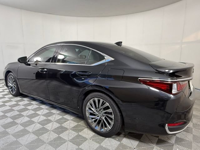 Used 2025 Lexus ES 300h w/ Technology Package FWD image 4