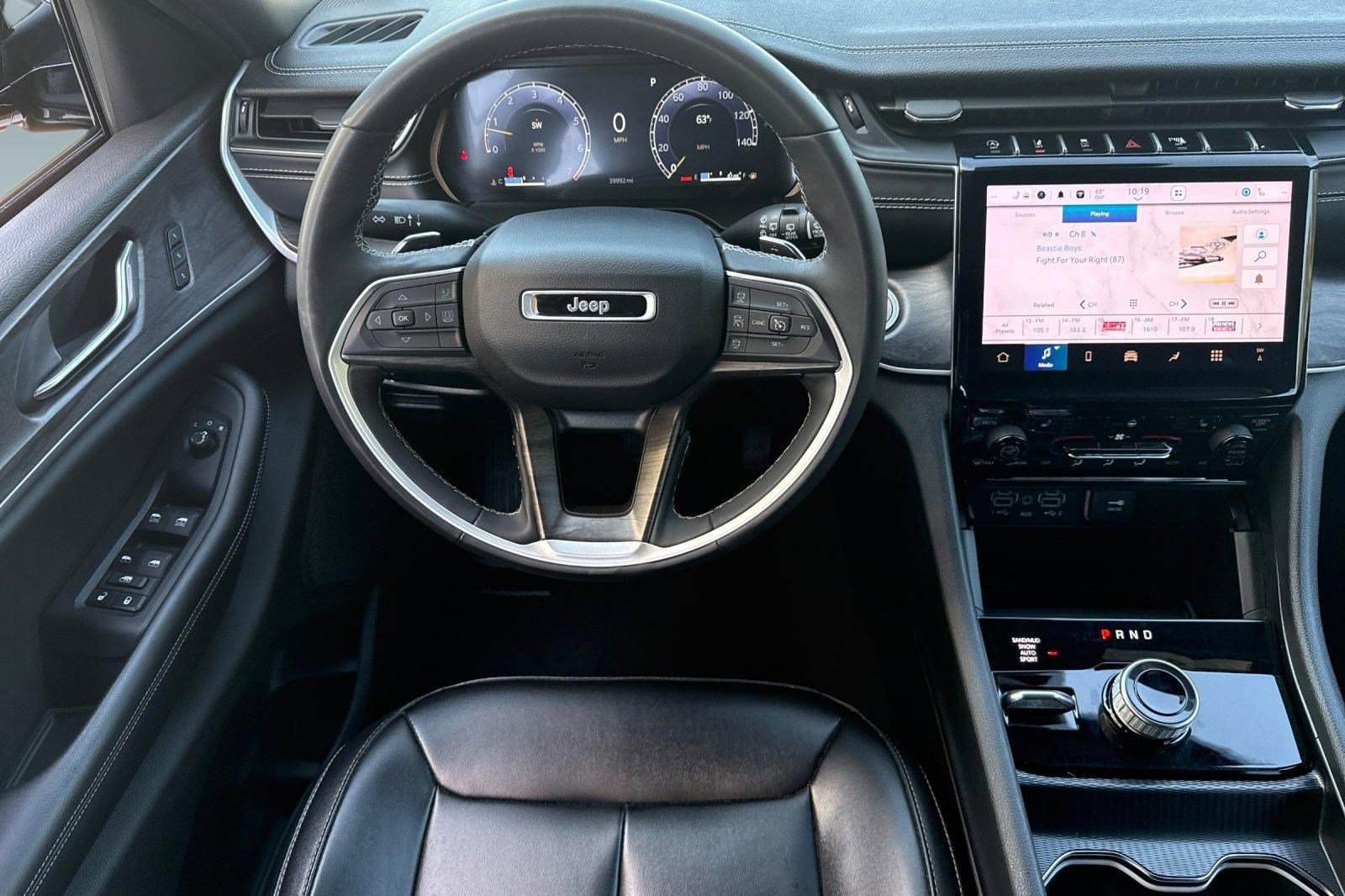Used 2024 Jeep Grand Cherokee Limited AWD/4WD image 28