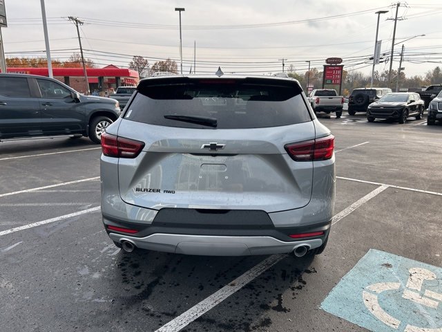 New 2026 Chevrolet Blazer LT w/ Convenience Package image 3