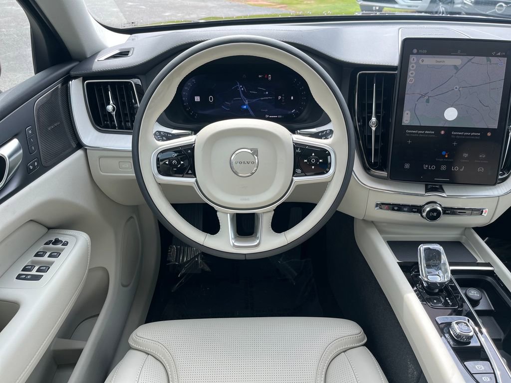 New 2026 Volvo XC60 B5 Ultra w/ Protection Package Premier image 17