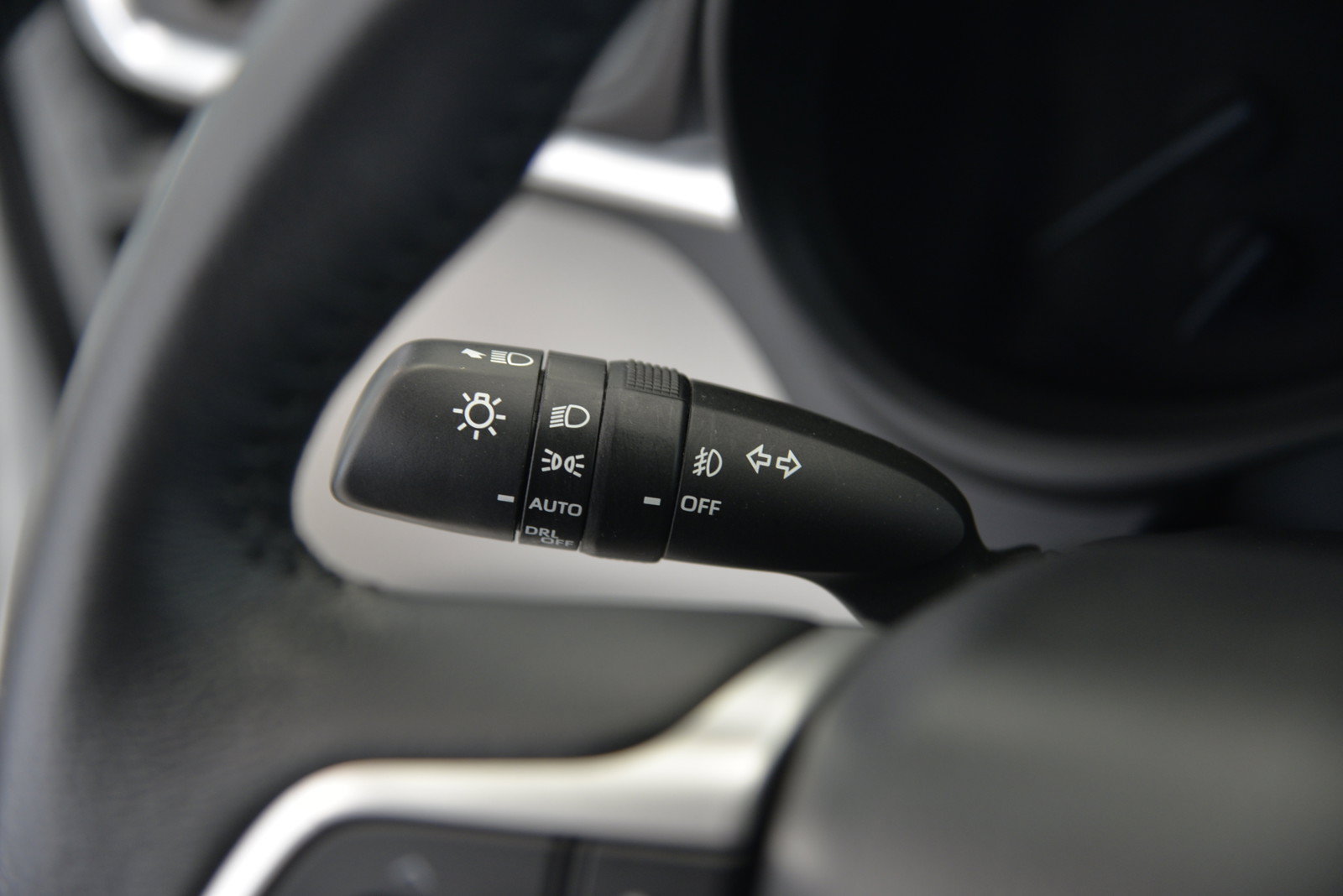 Used 2024 Toyota Sienna XLE AWD/4WD image 23