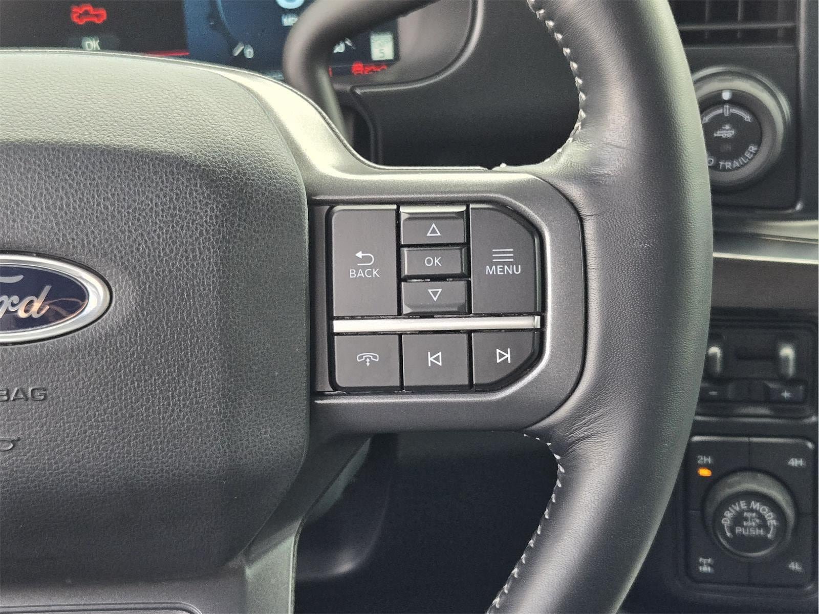 Used 2024 Ford F250 Lariat w/ Lariat Ultimate Package AWD/4WD image 29