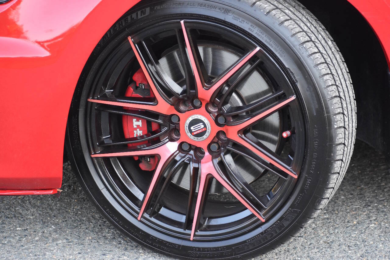 Used 2017 Volkswagen GTI S image 34