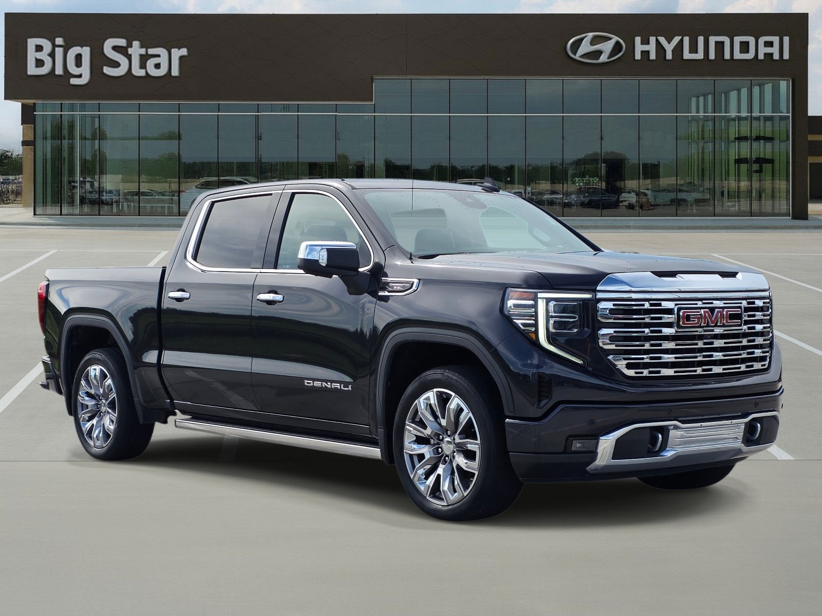 Used 2023 GMC Sierra 1500 Denali AWD/4WD image 6