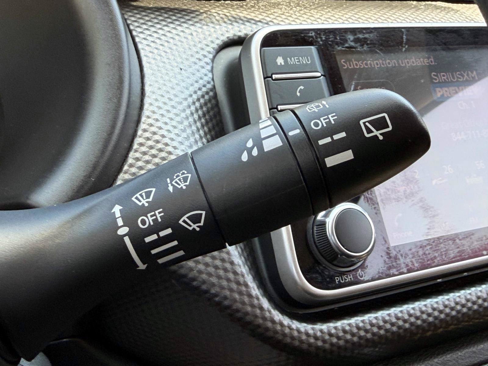 Used 2019 Nissan Kicks SV FWD image 23