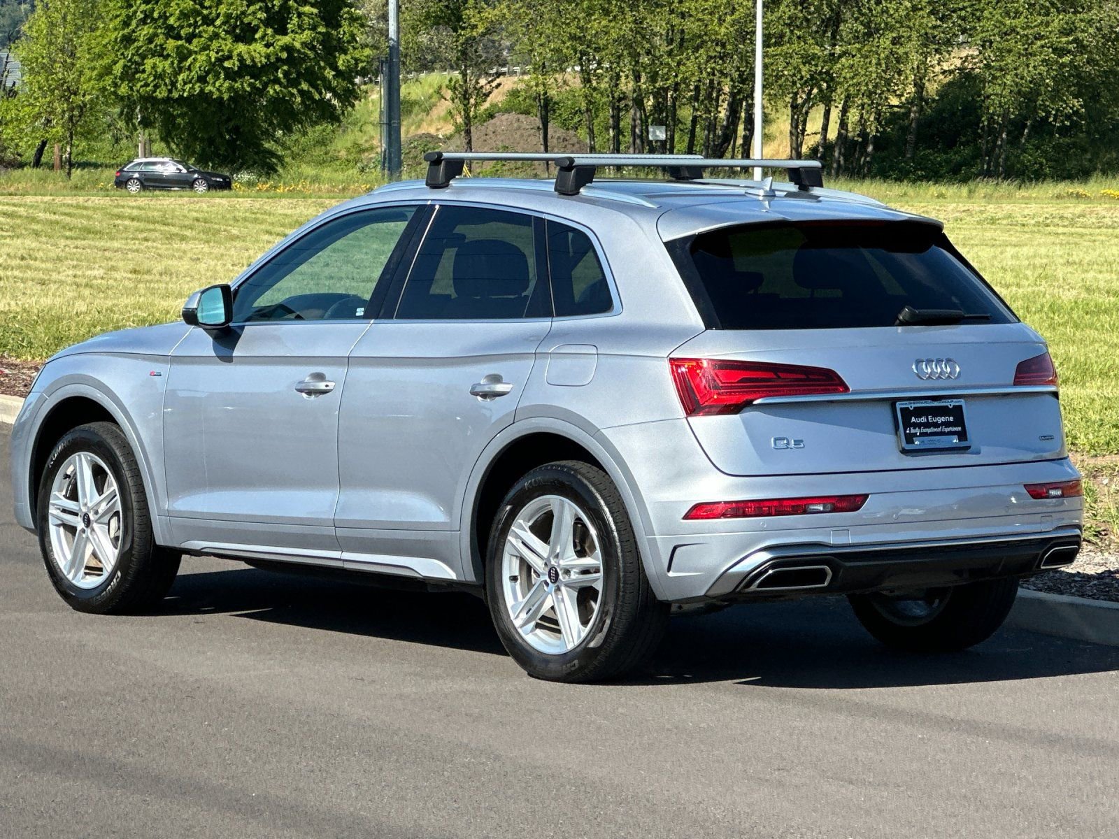 Used 2023 Audi Q5 e Premium AWD/4WD image 5