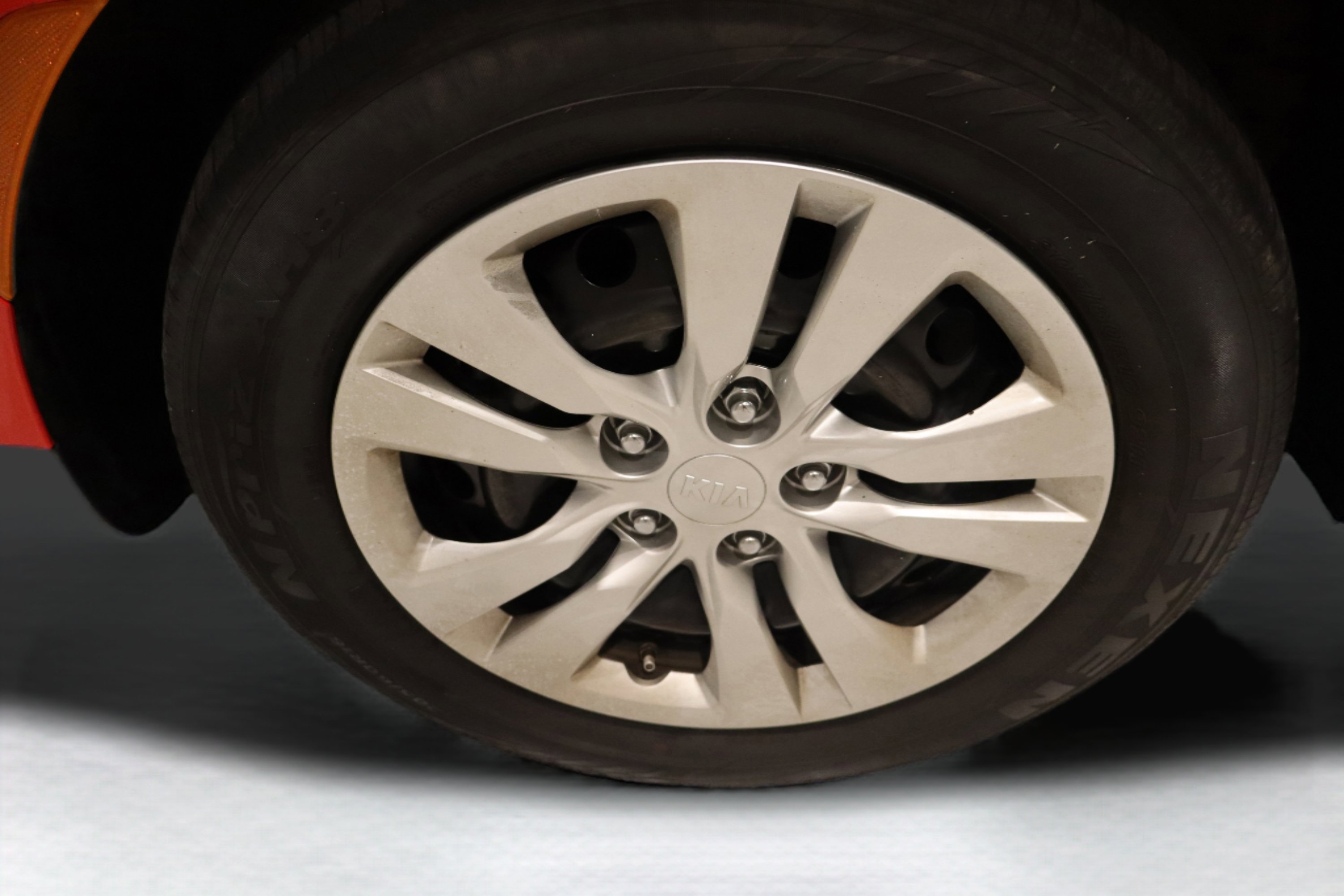 Used 2021 Kia Soul LX image 7