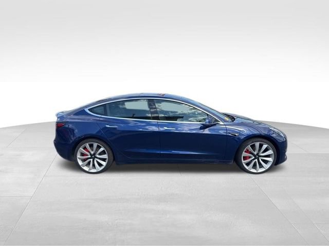 Used 2019 Tesla Model 3 Performance AWD/4WD image 2