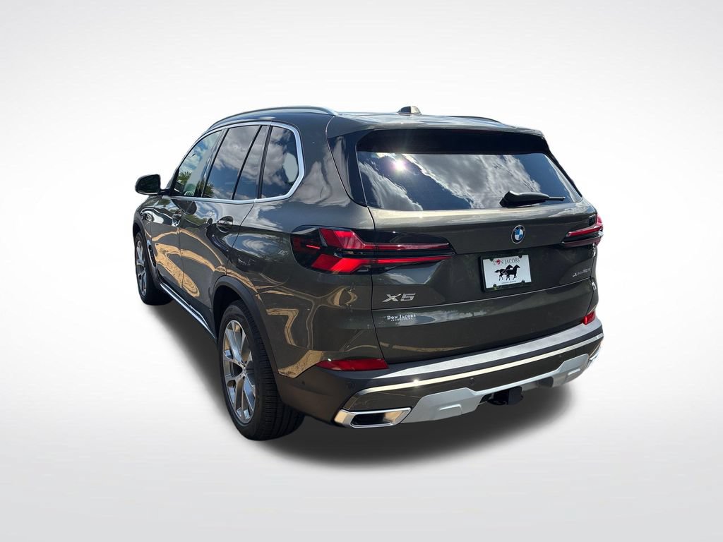 New 2026 BMW X5 xDrive40i w/ Premium Package AWD/4WD image 5